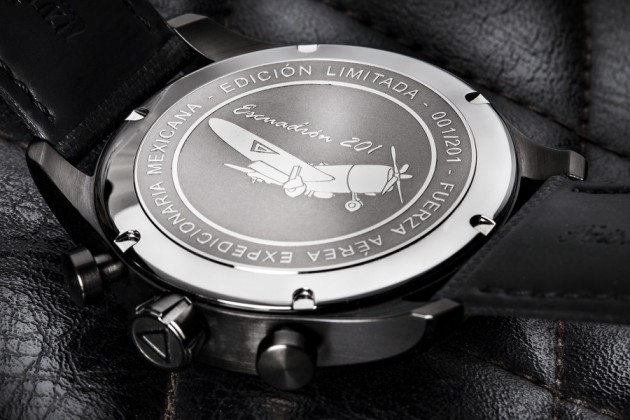 Startimer Pilot Chronograph Big Date &laquo; Escuadr&oacute;n 201 &raquo; Alpina