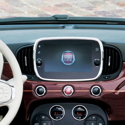 &Eacute;dition exclusive Fiat 500 Riva tableau de bord