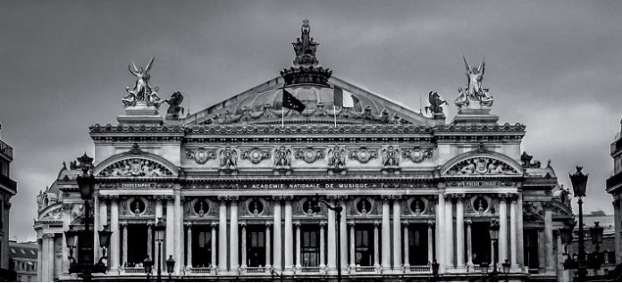 Collection La Galerie de Paris x Ron Dorff