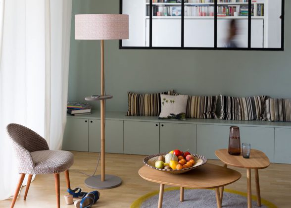 Reine M&egrave;re x Fabuleuse Factory : lampe-table-s&eacute;l&eacute;n&eacute;