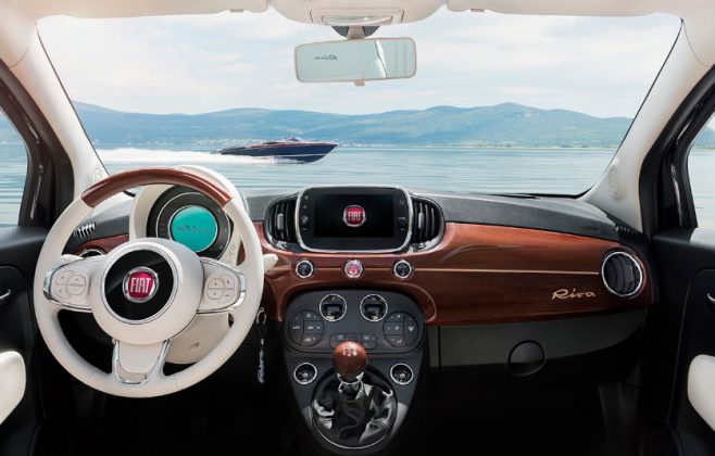 &Eacute;dition exclusive Fiat 500 Riva tableau de bord