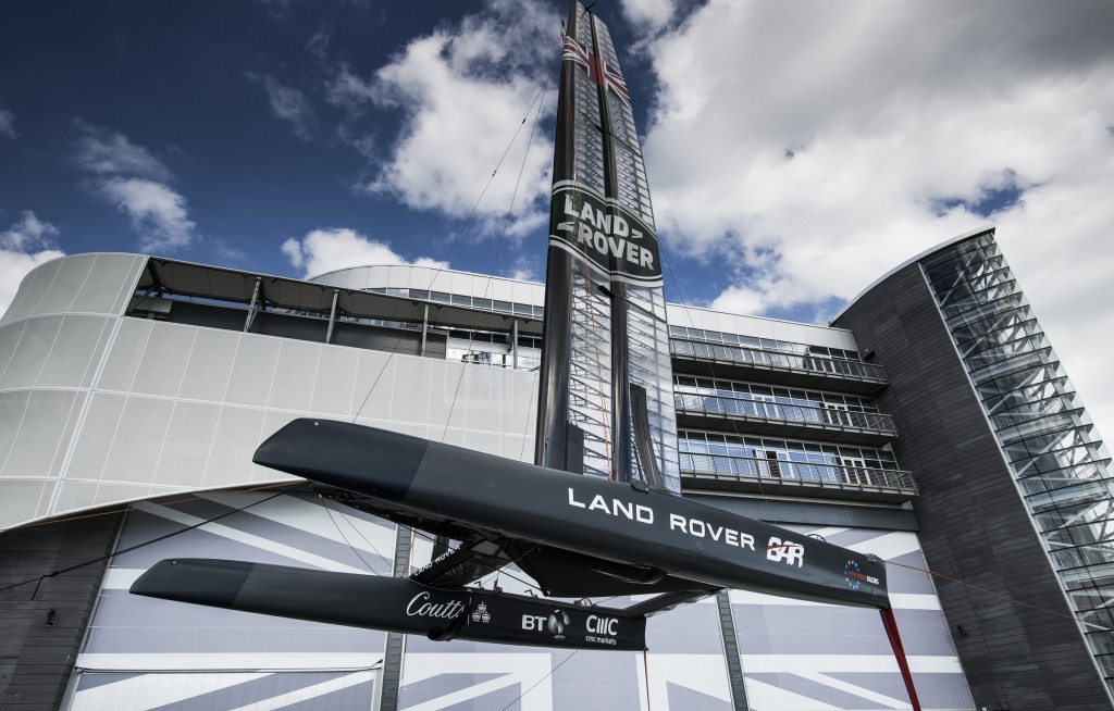 CHRONOMASTER EL PRIMERO SPORT LAND ROVER BAR by Zenith