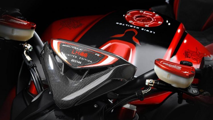 &eacute;dition limit&eacute;e MV Agusta Brutale 800 RR LH44