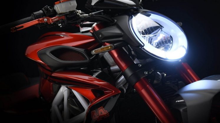 &eacute;dition limit&eacute;e MV Agusta Brutale 800 RR LH44