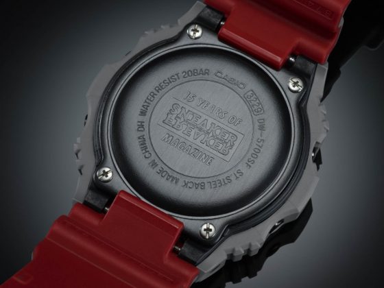 Sneaker Freaker x G-SHOCK &laquo; Redback &raquo; DW-5700
