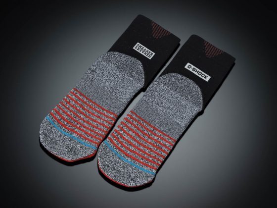 Sneaker Freaker x G-SHOCK &laquo; Redback &raquo; DW-5700