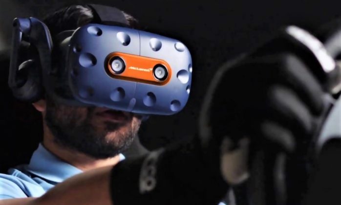 Jeu en &eacute;dition limit&eacute;e HTC Vive McLaren